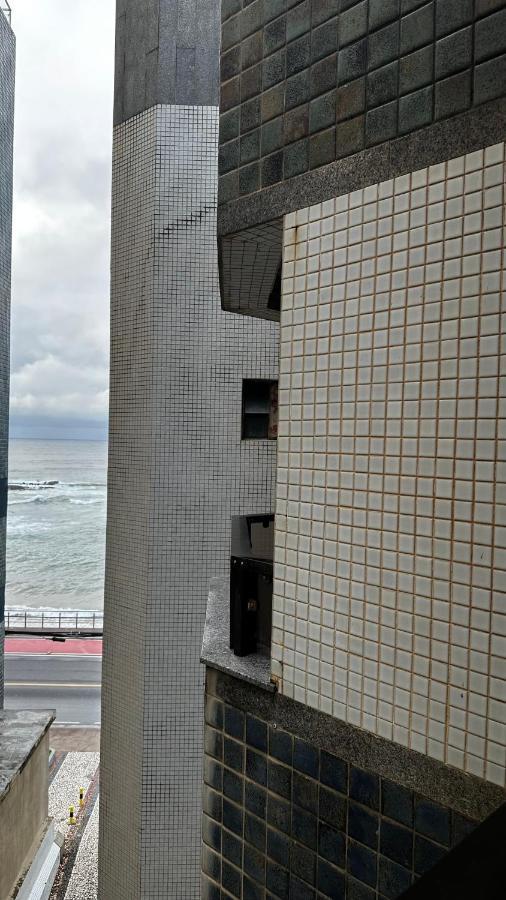 Apartamento Inteiro Frente Ao Mar De Ondina Salvador Ngoại thất bức ảnh